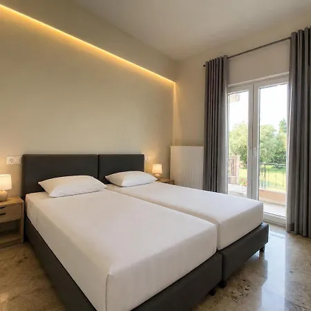 Elaia Garden House Apartment *