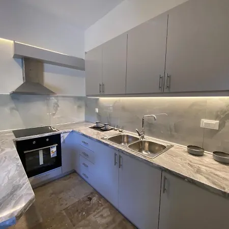 Apartment Elaia Garden House *